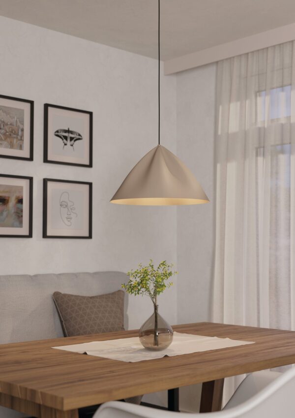 900836A - Image 2