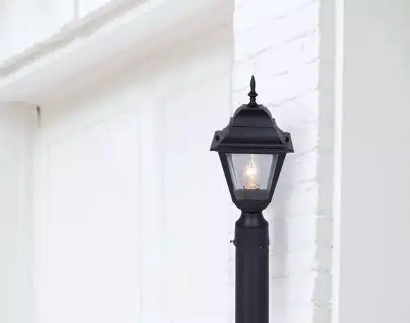 FIXTURE POTEAU EXTÉRIEUR NOIR- IOL1310 - Image 2