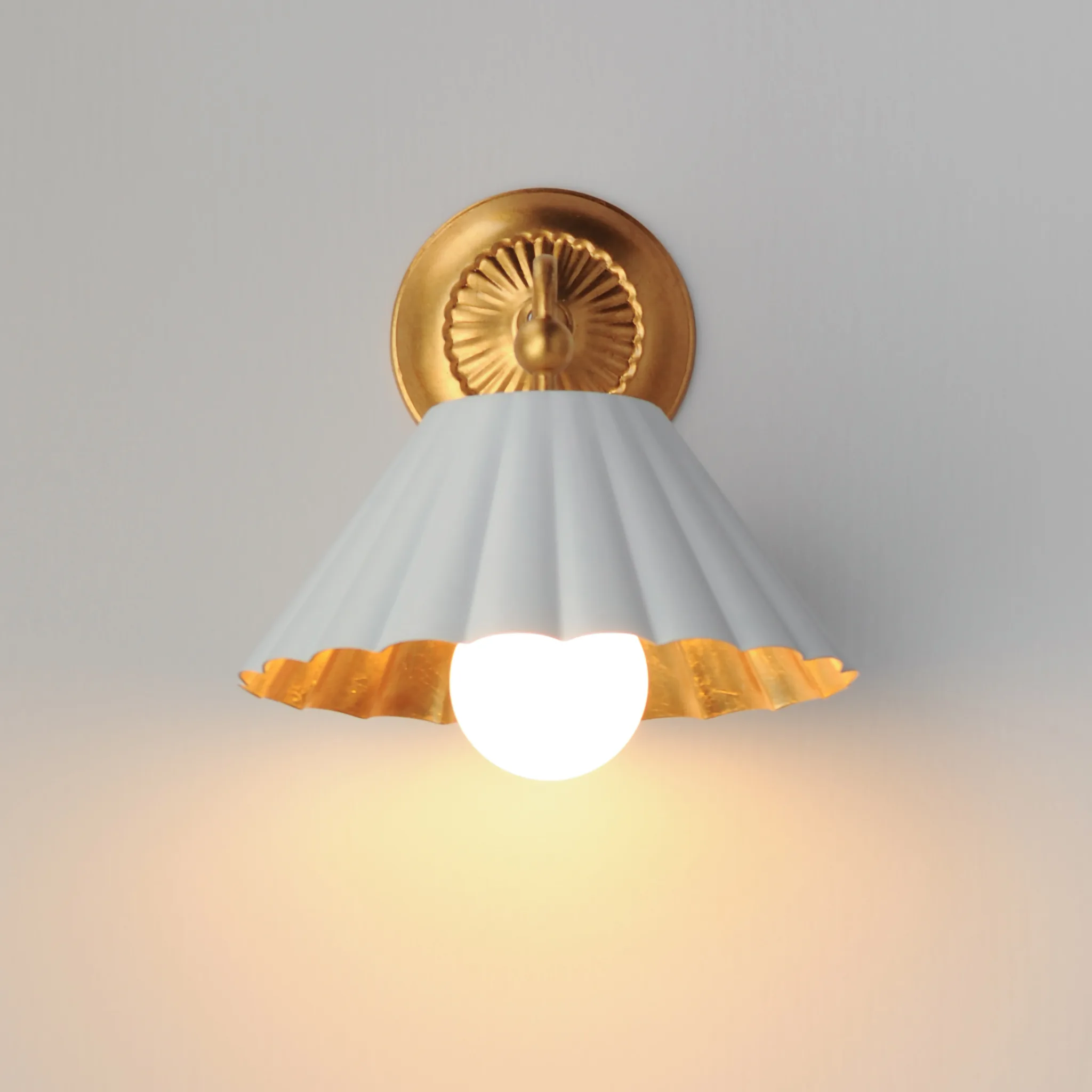 WHITE AND GOLD WALL LIGHT PRIMROSE 18051MWGL - Image 2
