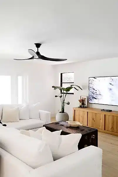 BLACK 60“ CEILING FAN- MAVERICK 3MAVR60BKBKD - Image 3